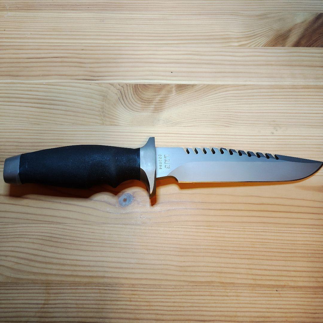 LMF サバイバルナイフ セレーション付き