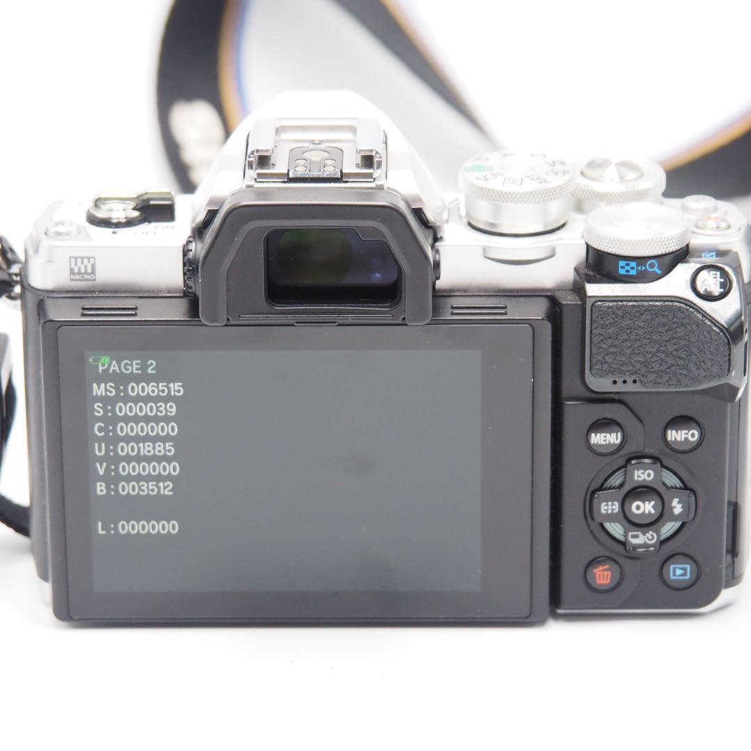ミラーレス一眼カメラ OLYMPUS E-M10 Mark III シルバー
