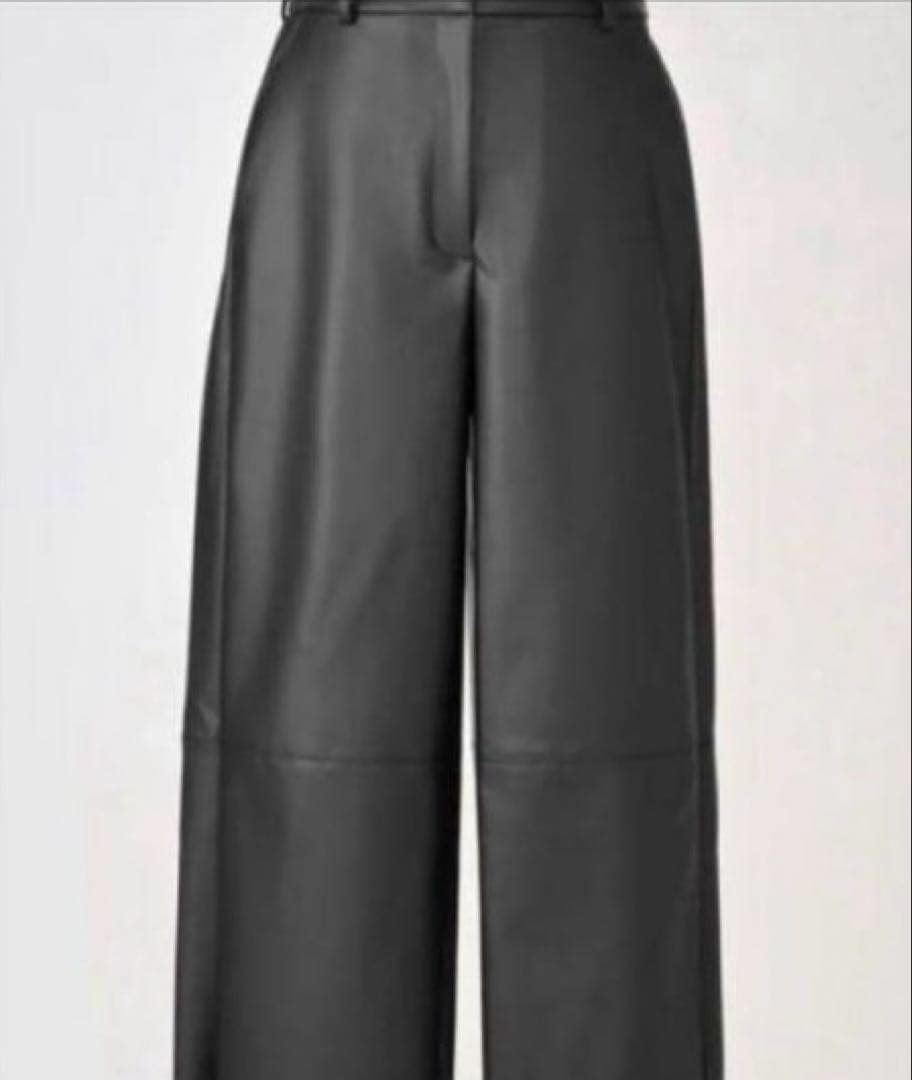 【値下げ】Heve ラバーパンツ ブラック 38サイズ