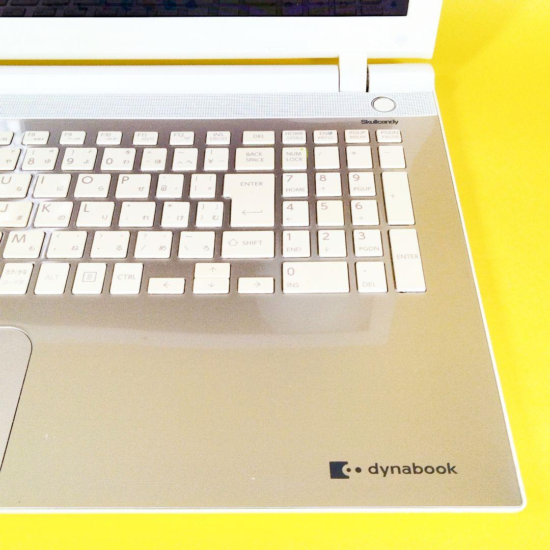 すぐ使える♪薄型✨サテンゴールドノートパソコン カメラ付き　初心者におすすめ✨