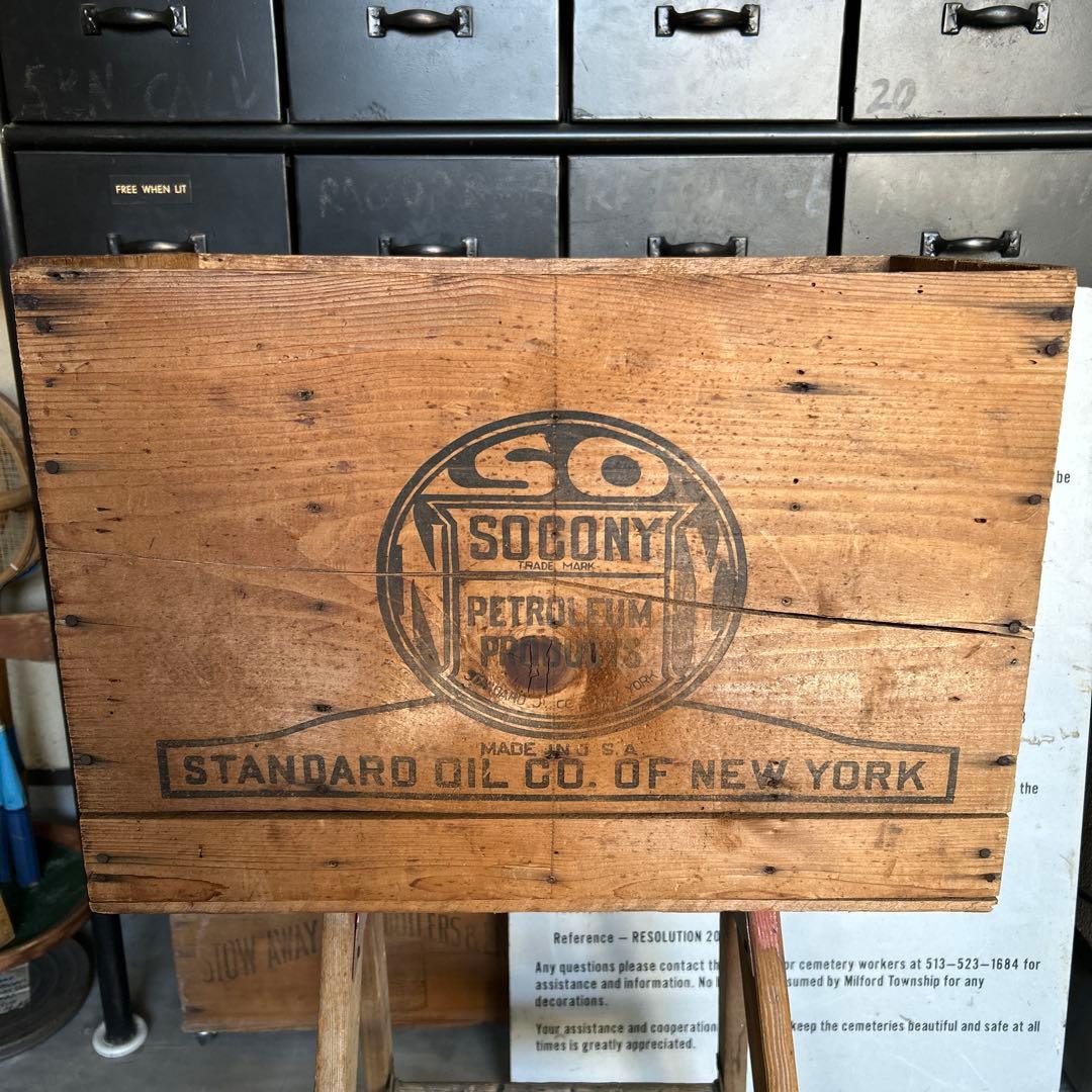 U.S.Aヴィンテージ SOCONY 木箱 vintage wooden box