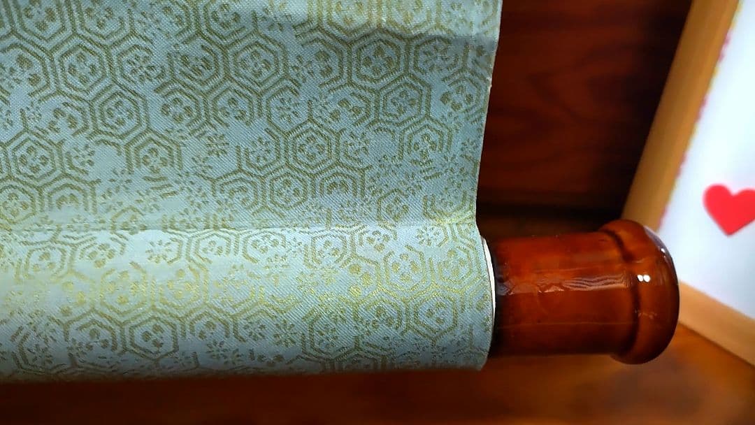 掛け軸大判 梅鳩図 銘あり 呂記 直筆