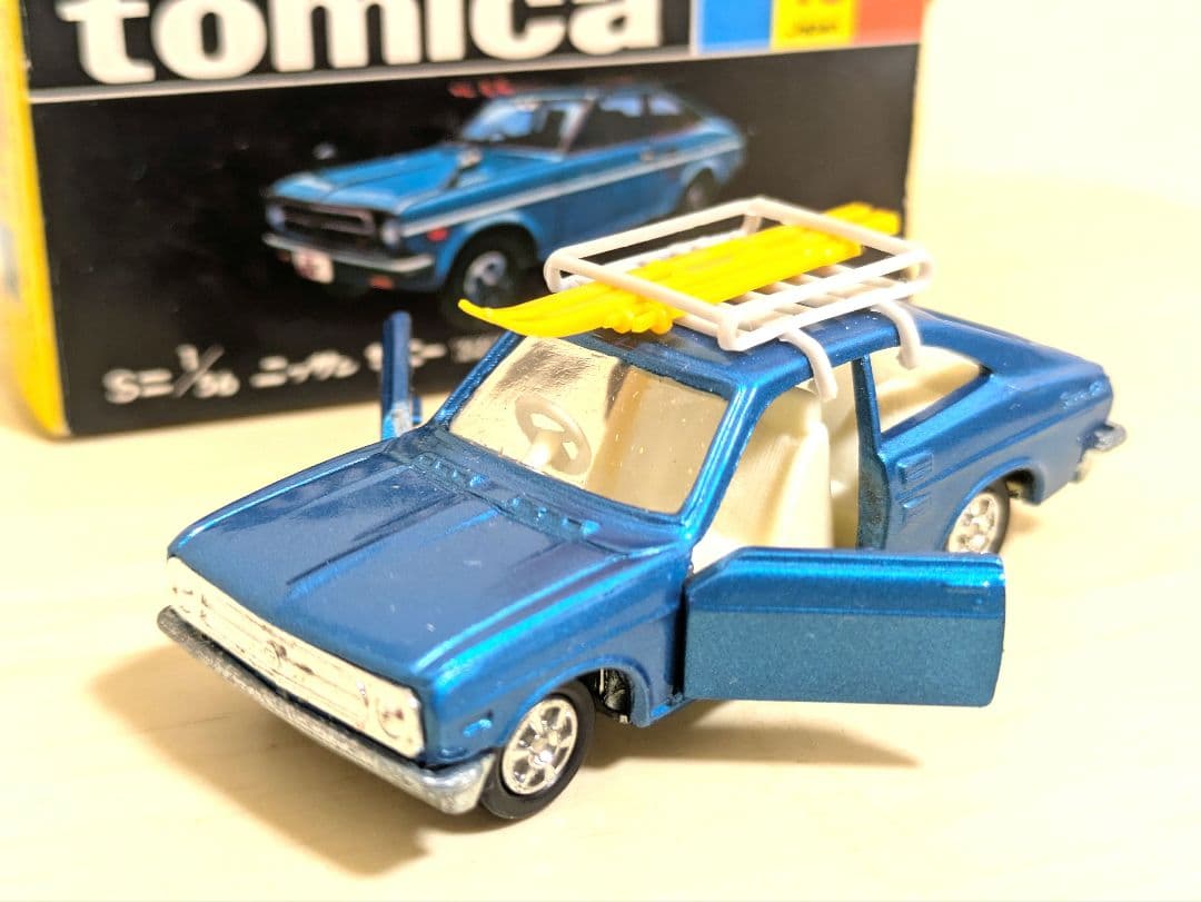 トミカ ミニカー 黒箱48 青 & 49 赤 セット　　当時物入手困難