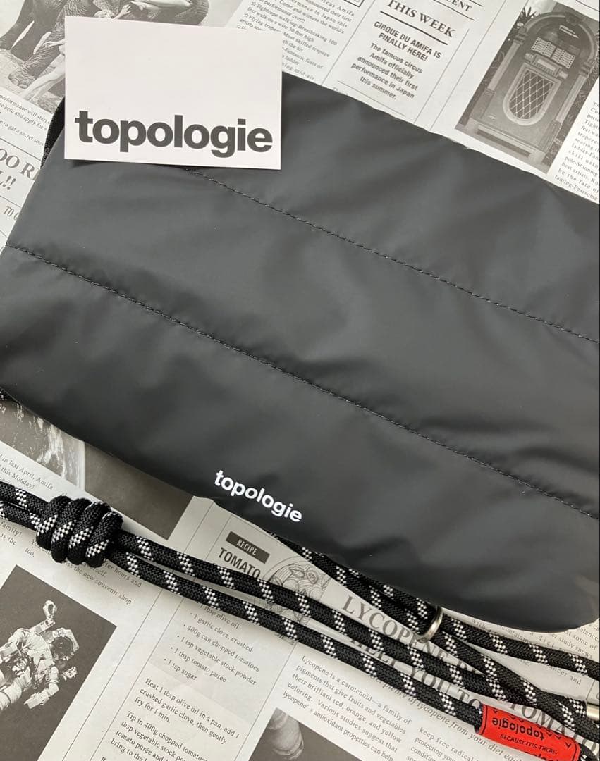 【人気】Topologie Bottle Sacoche トポロジーストラップ付