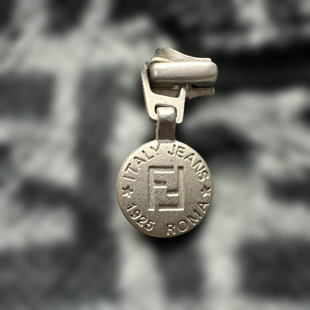 【希少】FENDI イタリア製 ズッカ柄 ボアジップアップジャケット