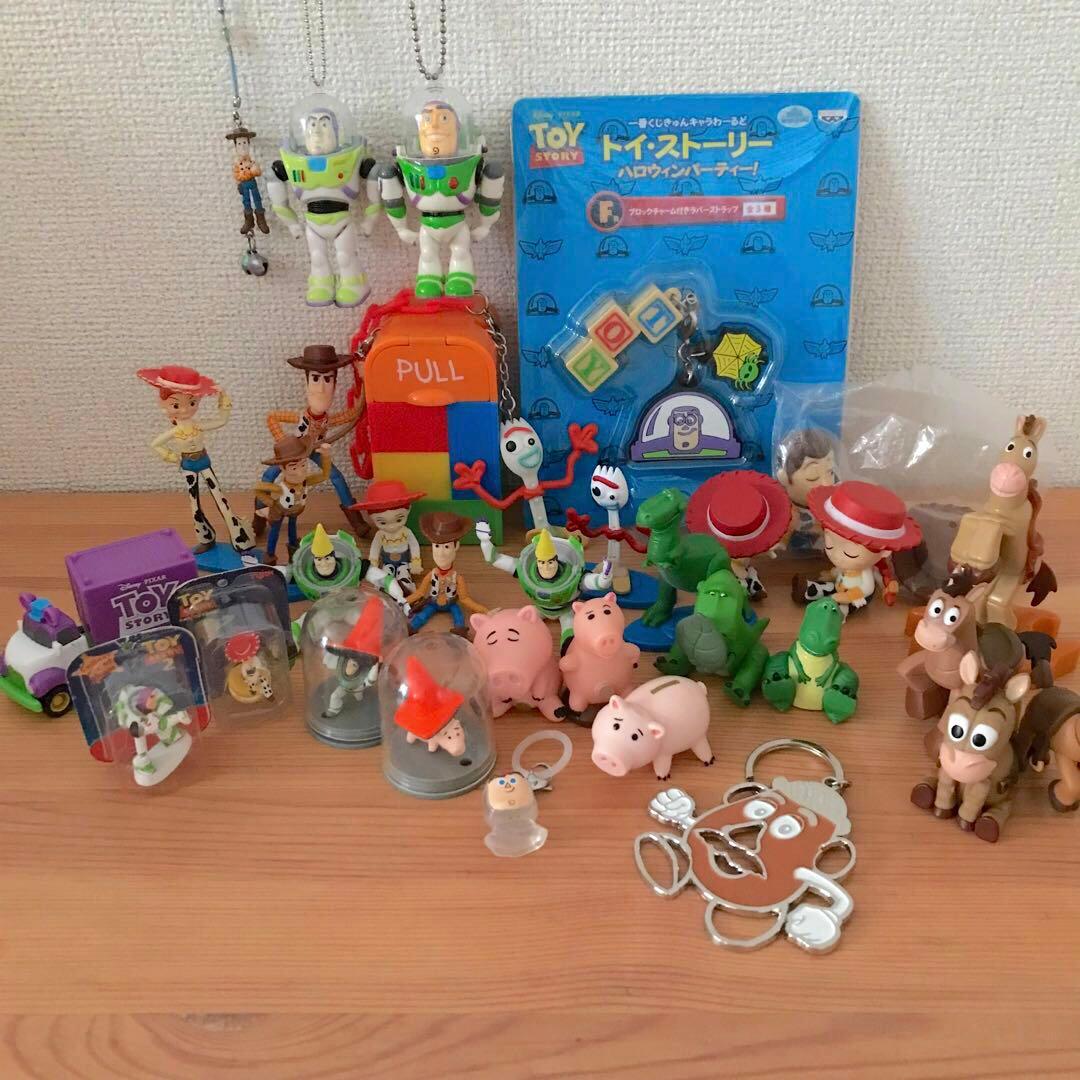 トイ・ストーリー　ウッディ　バズ　リトルグリーンメン　フィギュア　ぬいぐるみ