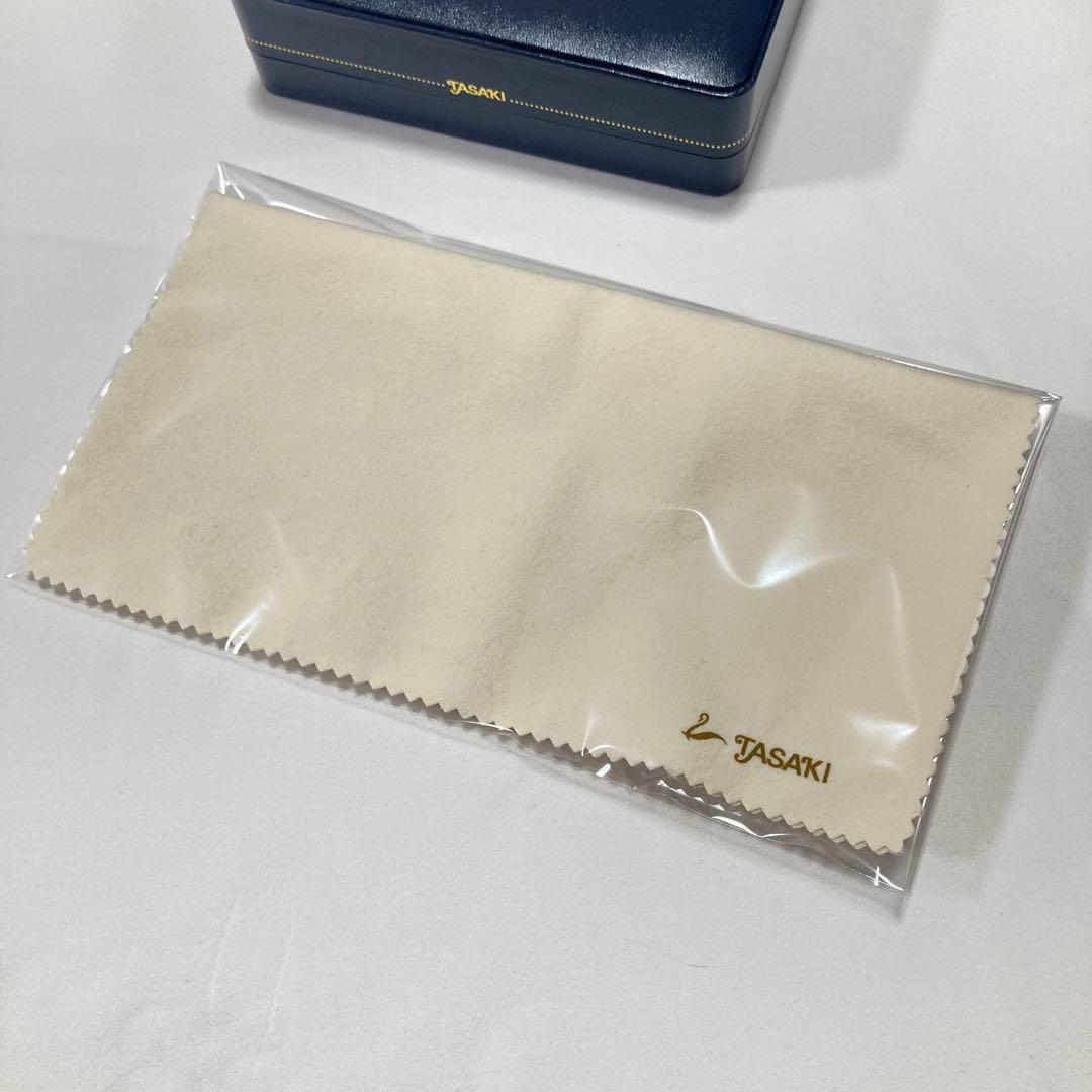 美品　タサキ　TASAKI　ネックレスケース　空箱　クロス付き