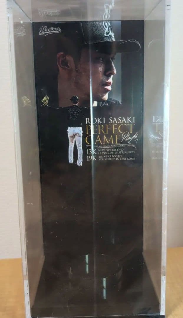 佐々木朗希 完全試合アクリルスタンド＋記念タオル