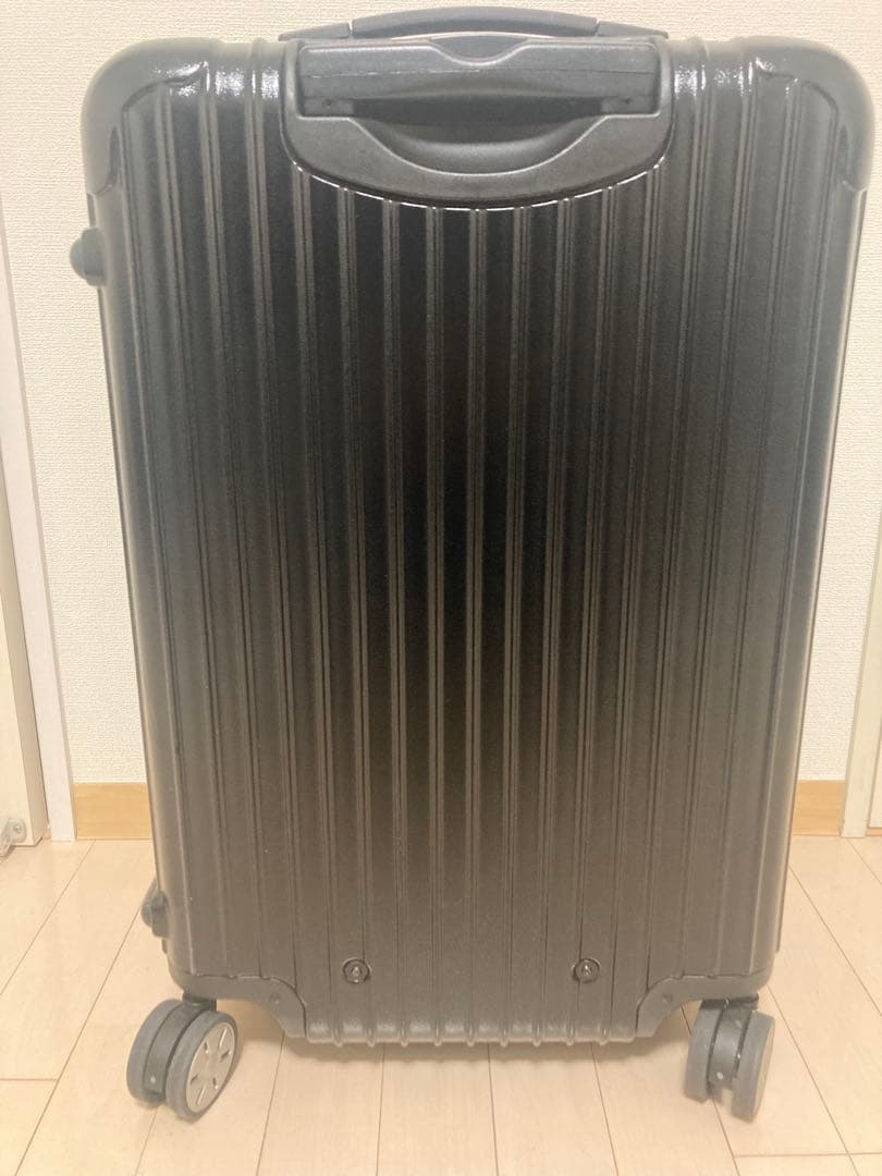 美品　リモワ サルサ キャリーケース 4輪