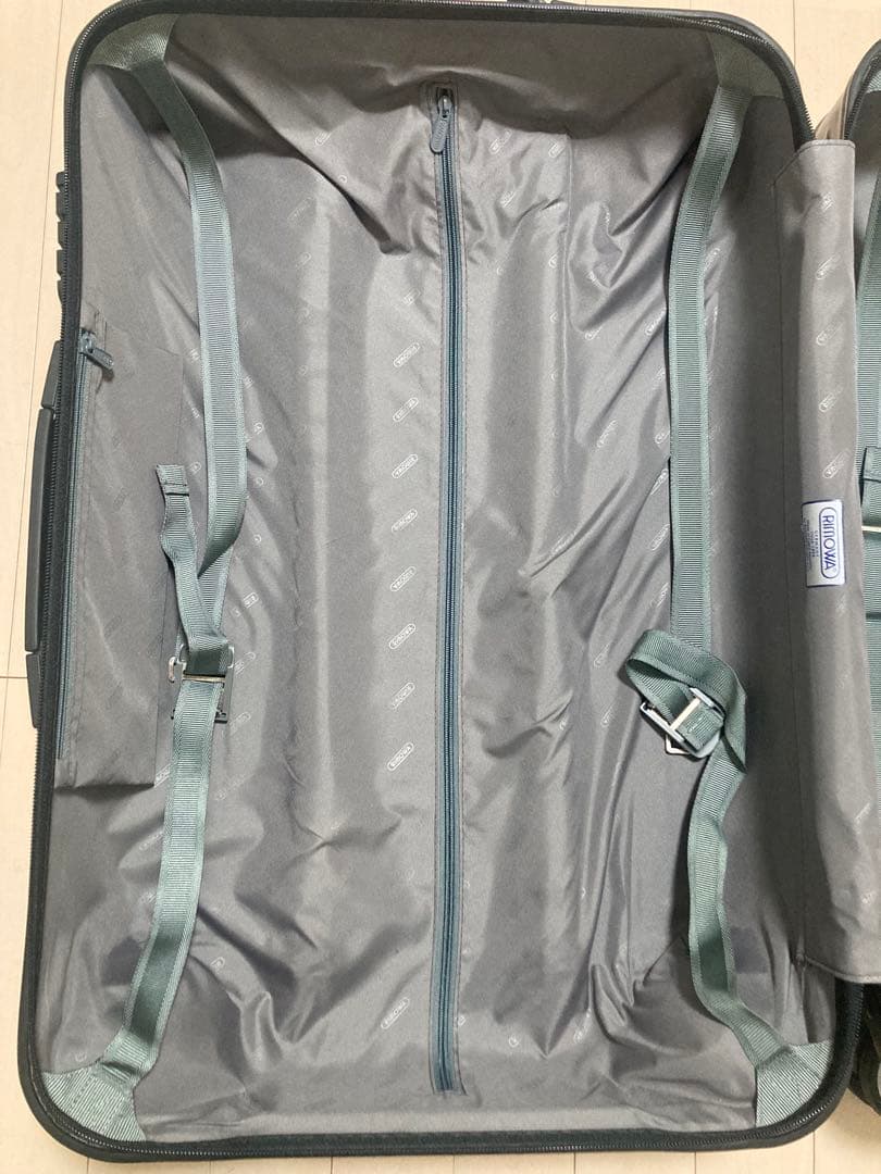 美品　リモワ サルサ キャリーケース 4輪