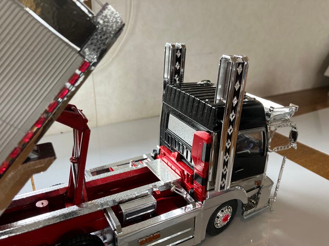 スーパーグレート、デコトラダンプ、1/32スケール完成品