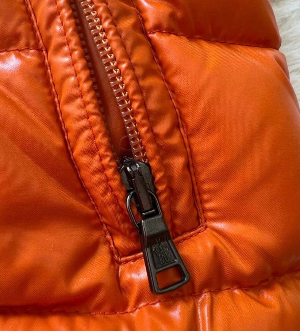 モンクレール　キッズ　ダウンベスト