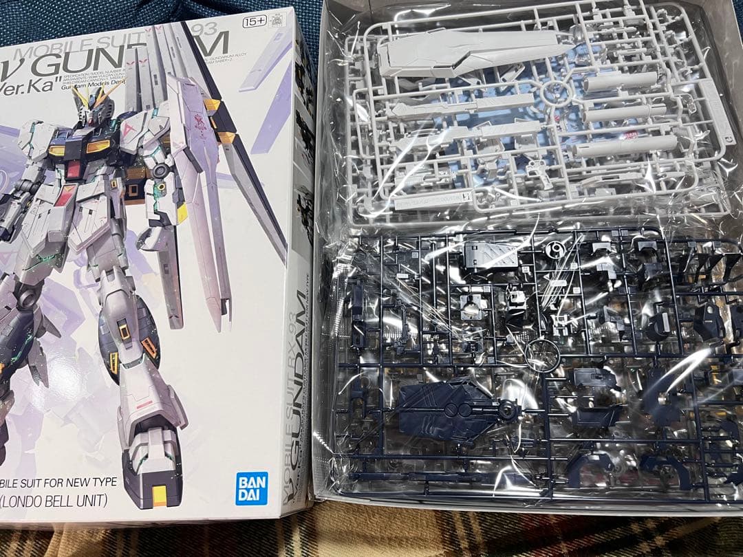 セット2個MG ガンプラまとめ売り νガンダム Hi-νガンダム