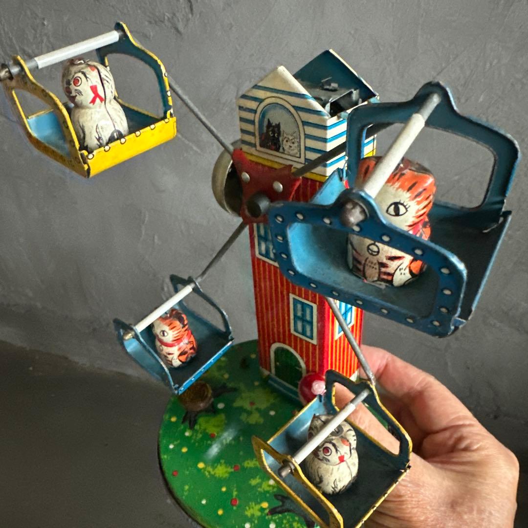 お値下げ‼️ブリキ観覧車 アンティーク雑貨 猫動物キャラクタージャンク
