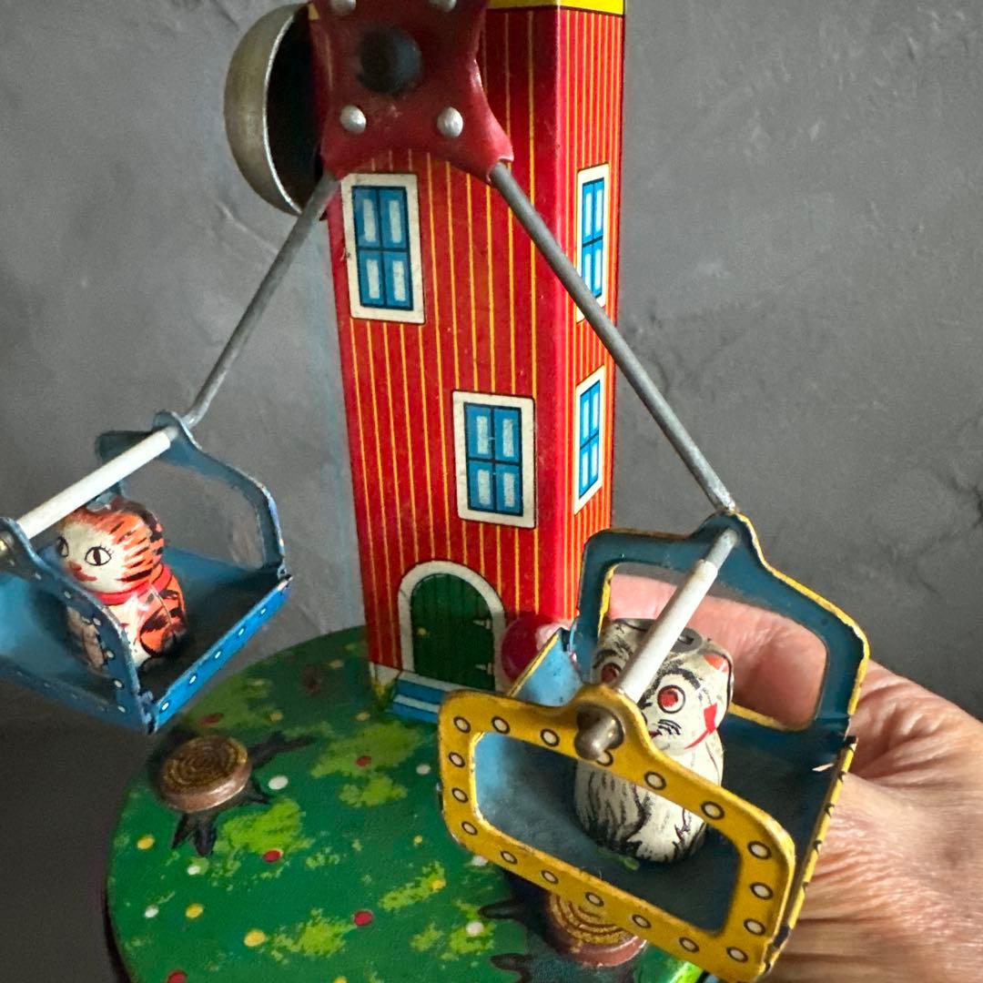 お値下げ‼️ブリキ観覧車 アンティーク雑貨 猫動物キャラクタージャンク