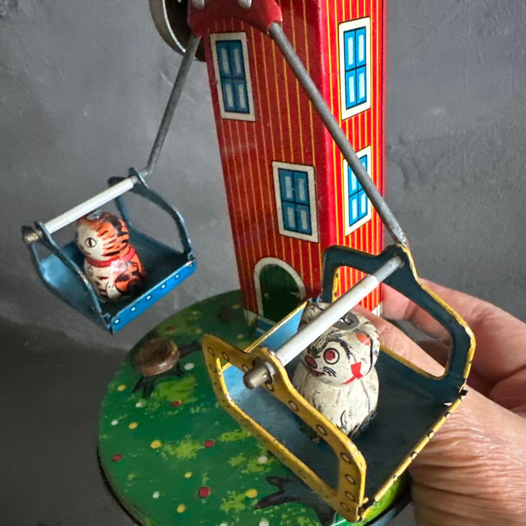 お値下げ‼️ブリキ観覧車 アンティーク雑貨 猫動物キャラクタージャンク