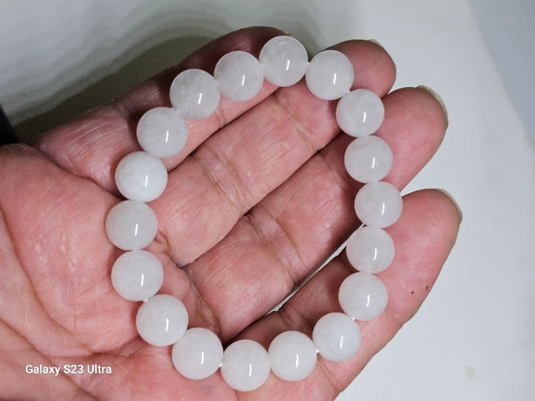 乙女鉱山産乙女水晶１０mm１８珠ブレスレット