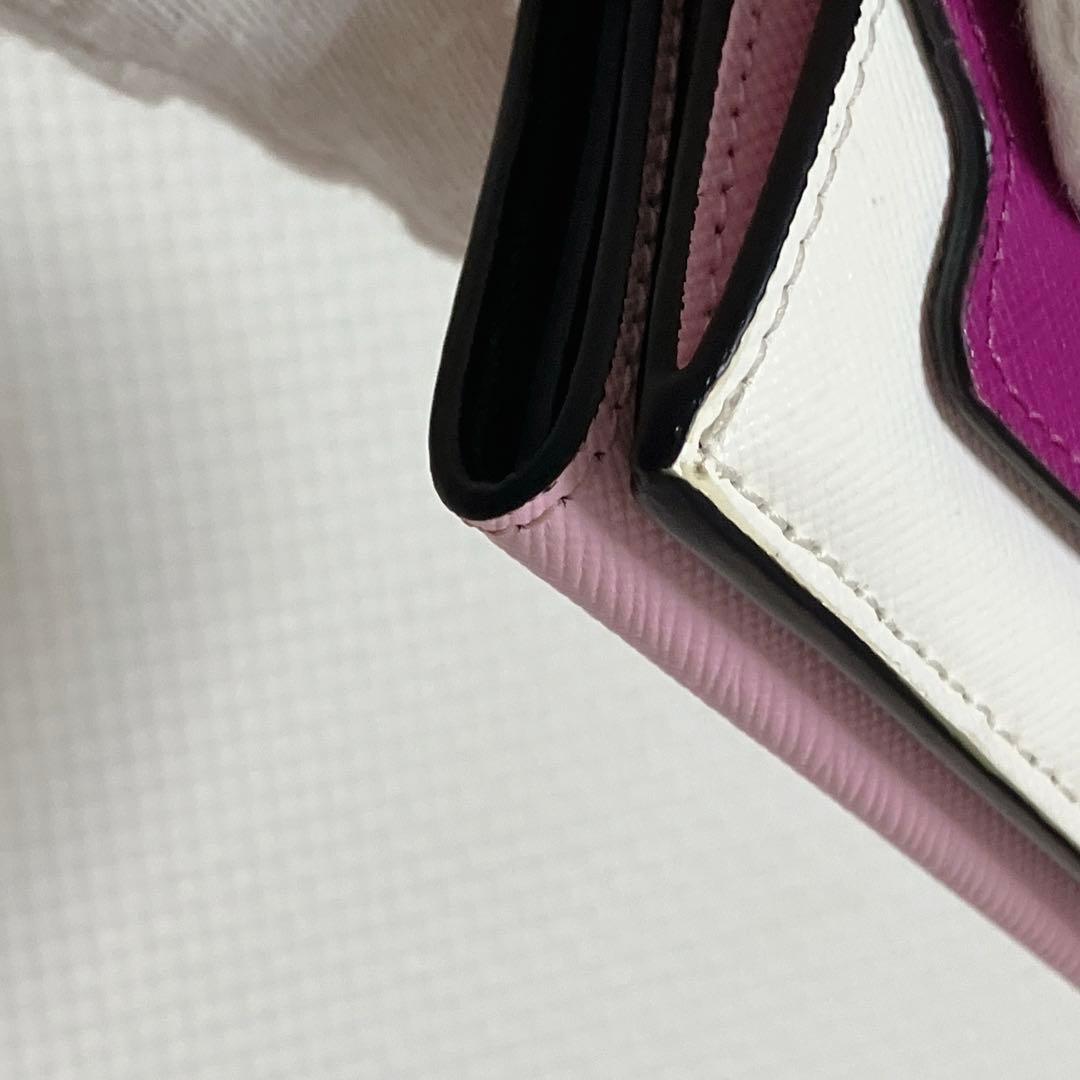・未使用　MARNI マルニ　レザー三つ折り財布　マルチカラー　ミニ財布