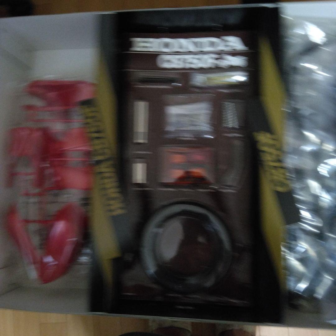 プロフ必読お願いします。HONDA CB750F1／6スケールプラモデル。