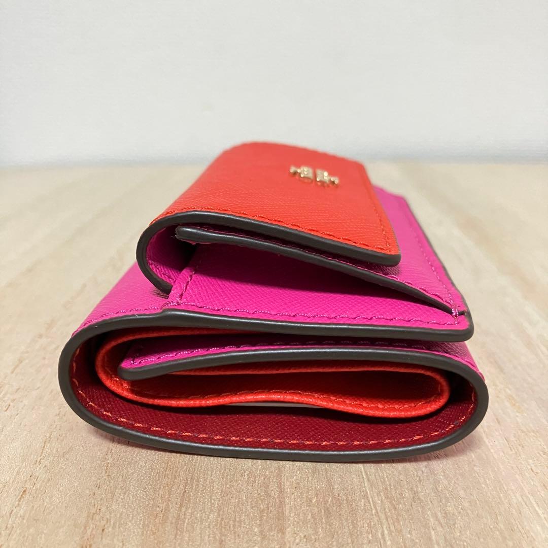 新品✨トリーバーチ✨三つ折り財布✨エマーソン✨カラーブロック✨ピンク オレンジ系