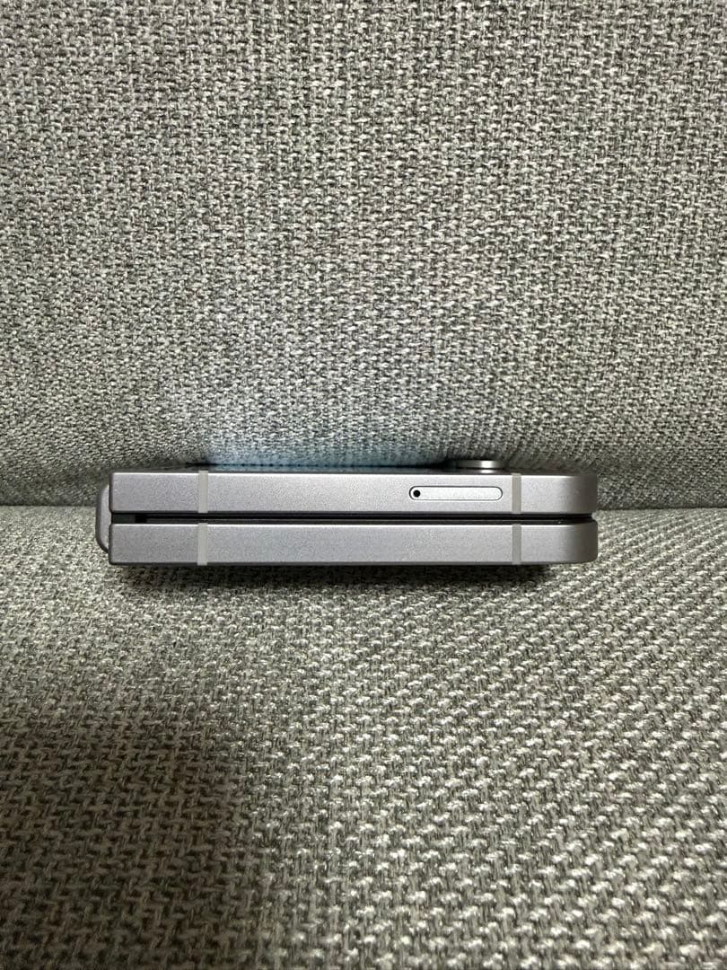 Galaxy Z Flip6 256GB シルバー