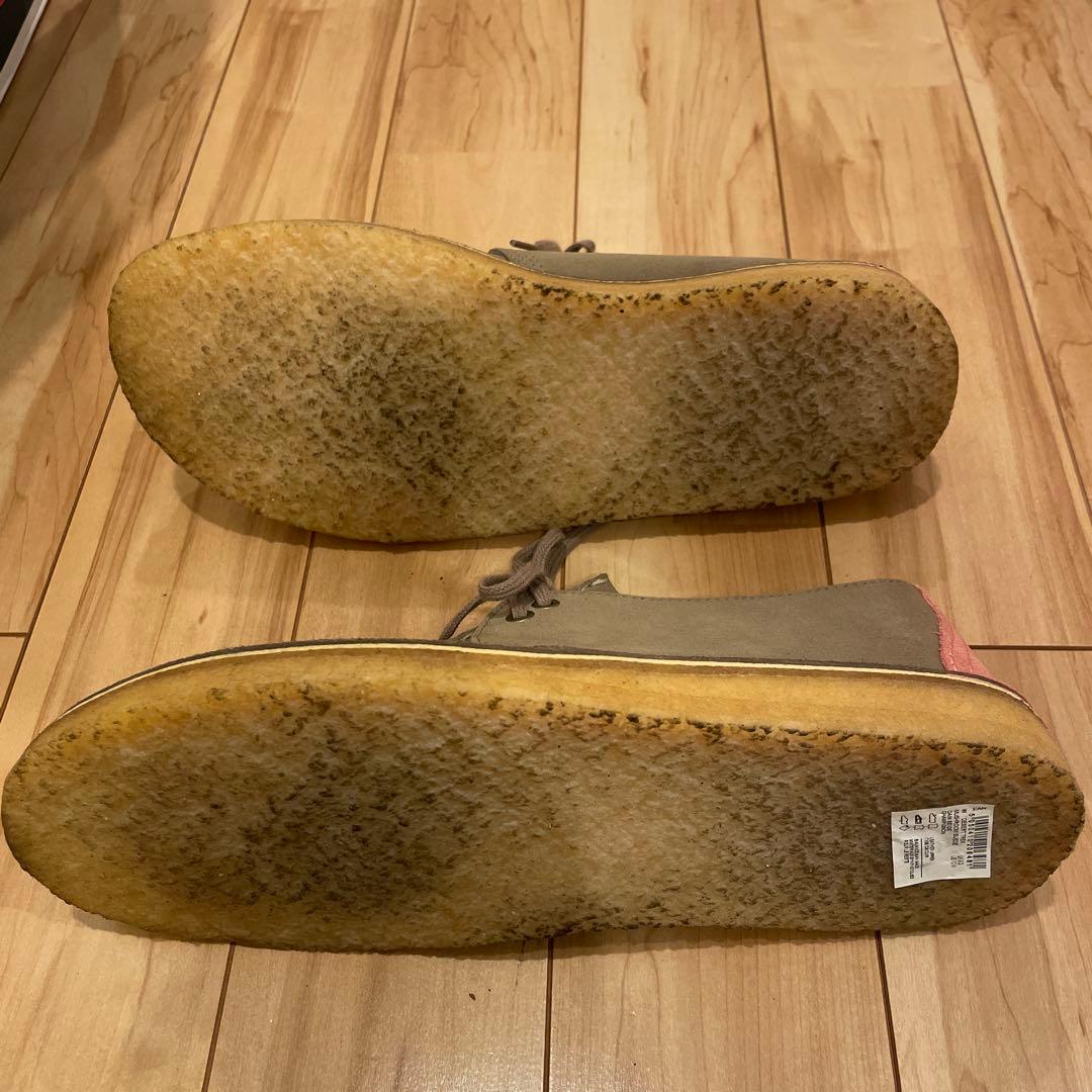 【激レア】　CLARKS ピンク/シャンパーニュ　モカシン　チャッカ　クラークス