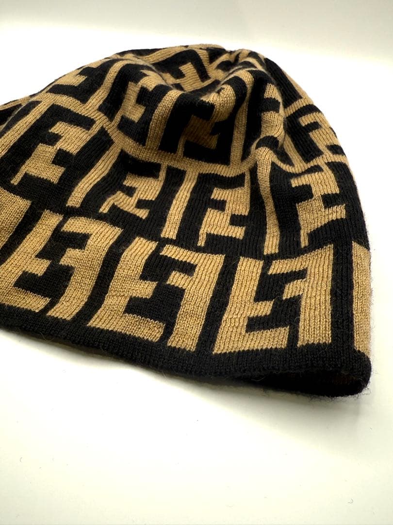 FENDI ズッカ柄 ニット帽 ウールマーク ブラウン