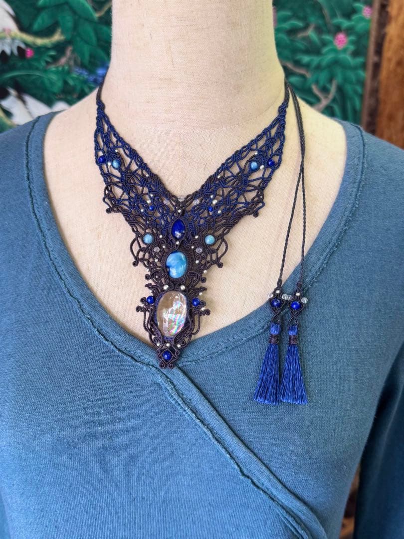 幻の石アフガナイト＆アイリスクォーツ＆ラピスラズリのマクラメ編みネックレス♡