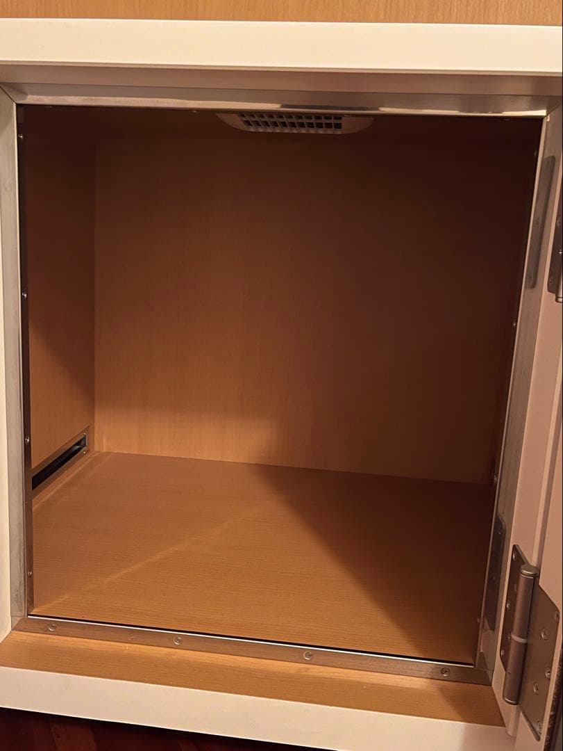 【新品同様】ワンだぁルーム ペット用防音室