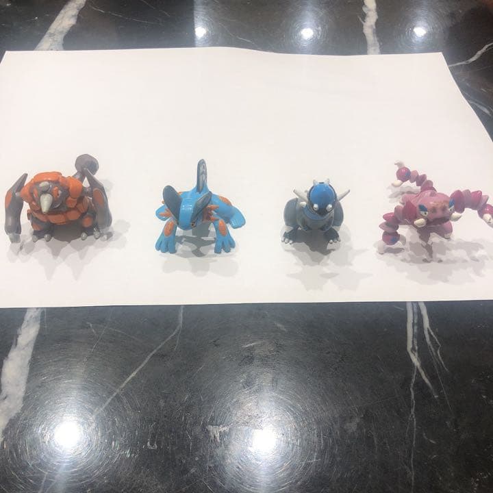 ポケモン モンコレ　フィギゼクロム　ドサイドン　ギラティナ　ラティオス　パルキア