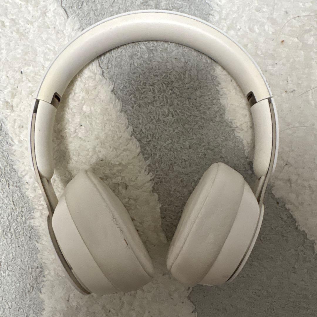 Beats ワイヤレスヘッドホン ホワイト