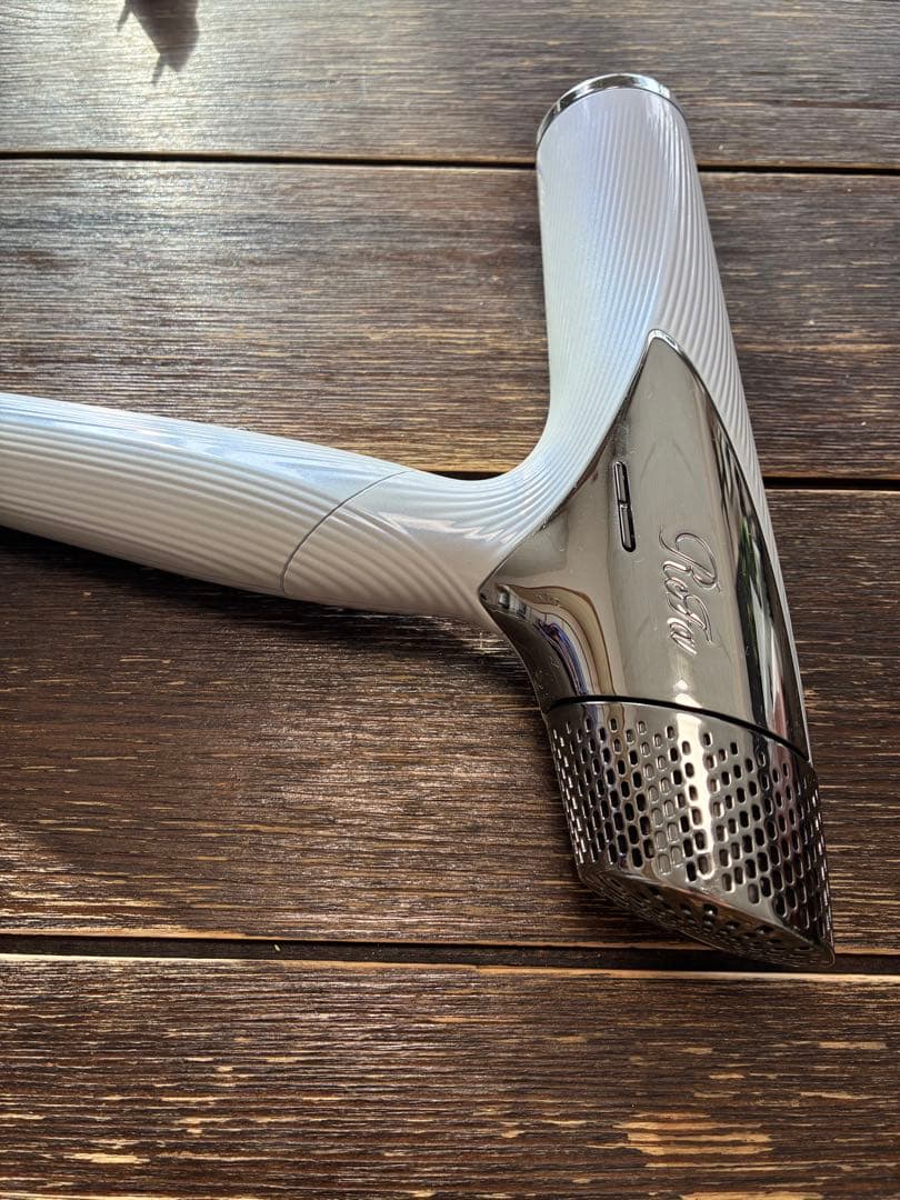 ジャンク品　リファ ホワイト ヘアドライヤー