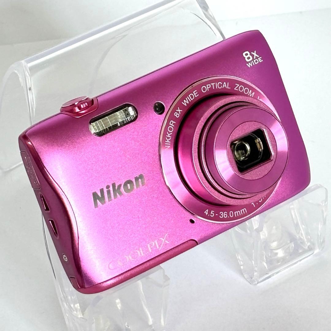 【美品】Nikon COOLPIX S3700 ニコン デジカメ　SDカード付