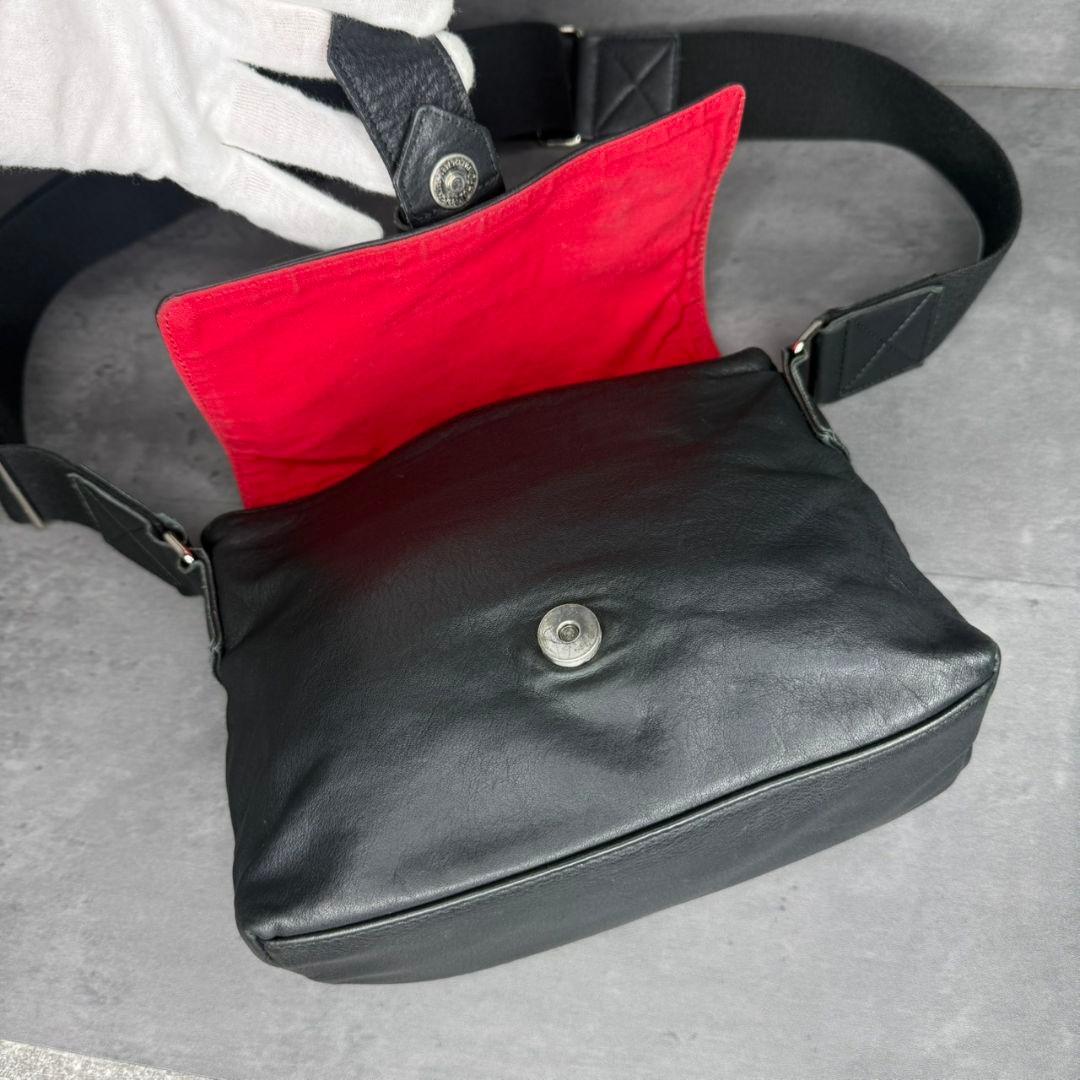 Vivienne Westwood ヴィヴィアン ショルダーバッグ オーブロゴ