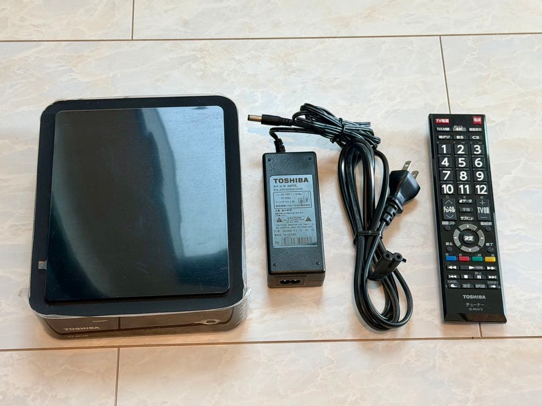 TOSHIBA TT-4K100 4Kチューナー　★美品★