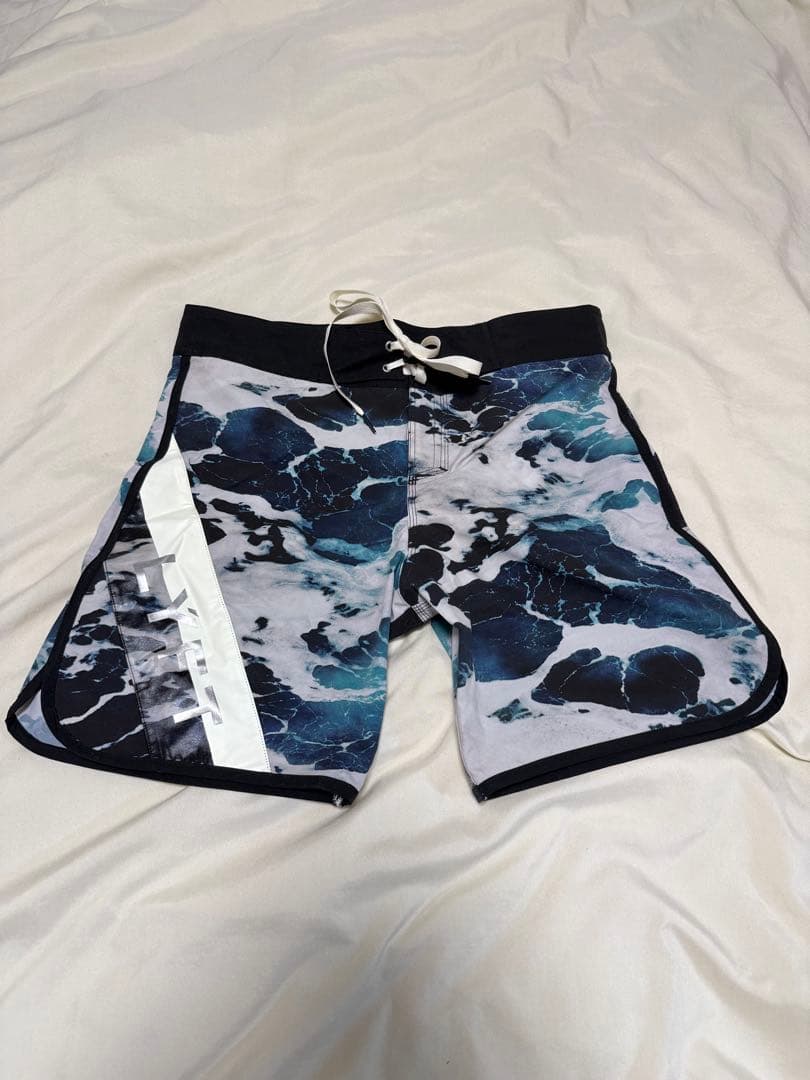 オンライン完売商品