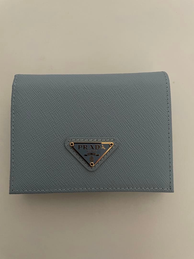 N*認様 レザー 二つ折り財布