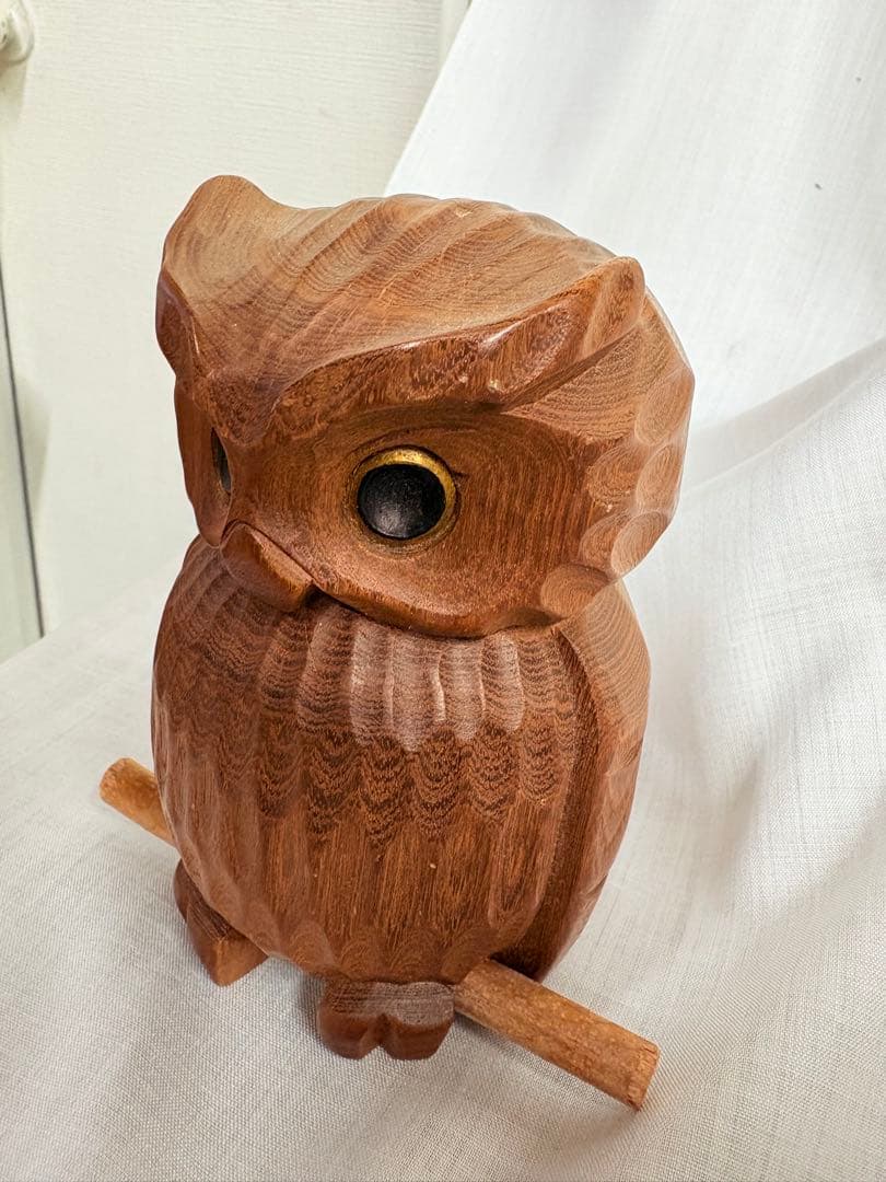 置物　木彫り　フクロウ　梟　魔除け　縁起物 オブジェ