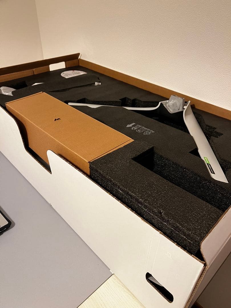 ALIENWARE 4K ゲーミングモニター 37.5インチAW3821