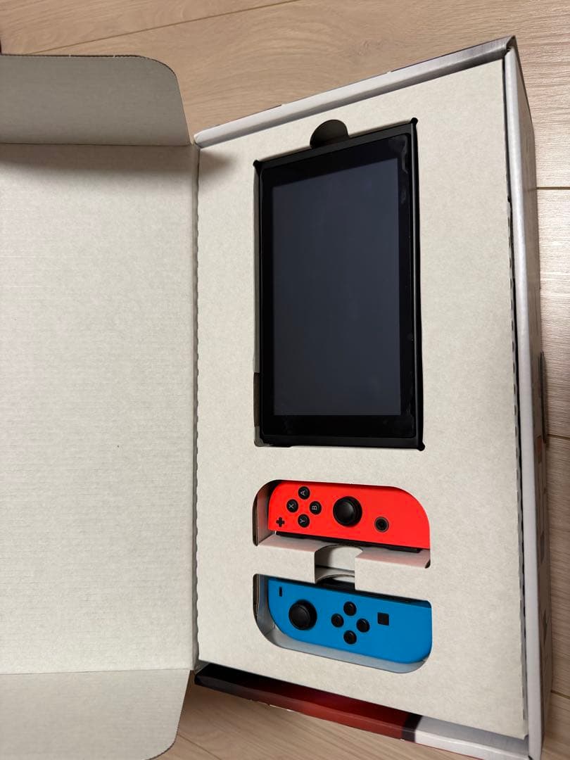 Nintendo Switch 本体 ネオンブルー/ネオンオレンジ/ソフトセット