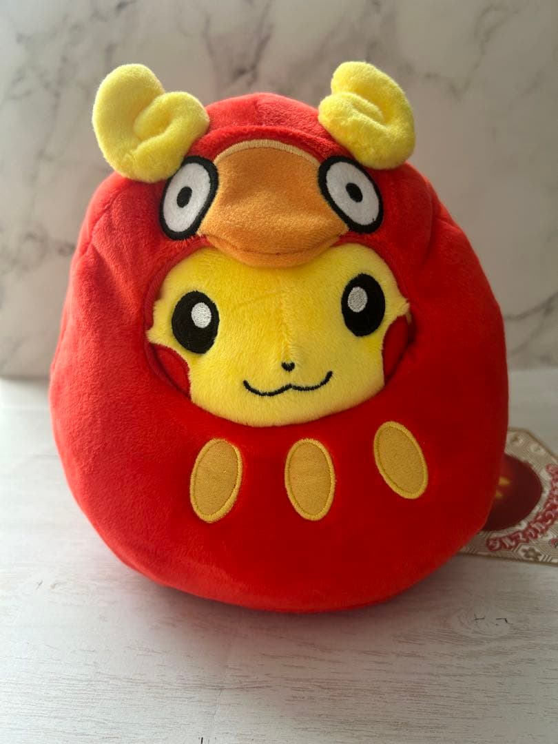 ダルマッカごっこピカチュウ　ぬいぐるみ