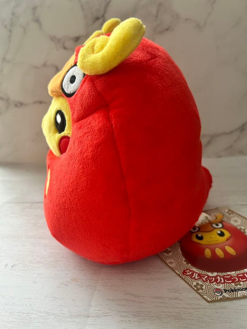 ダルマッカごっこピカチュウ　ぬいぐるみ