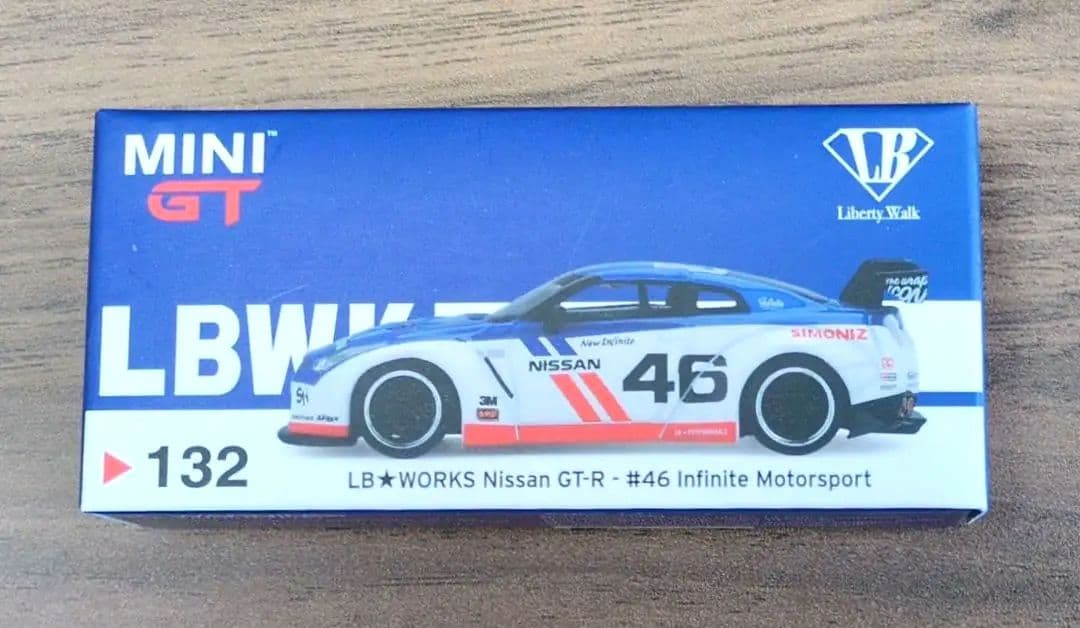 MINI GT LB★WORKS Nissan GT-R #46