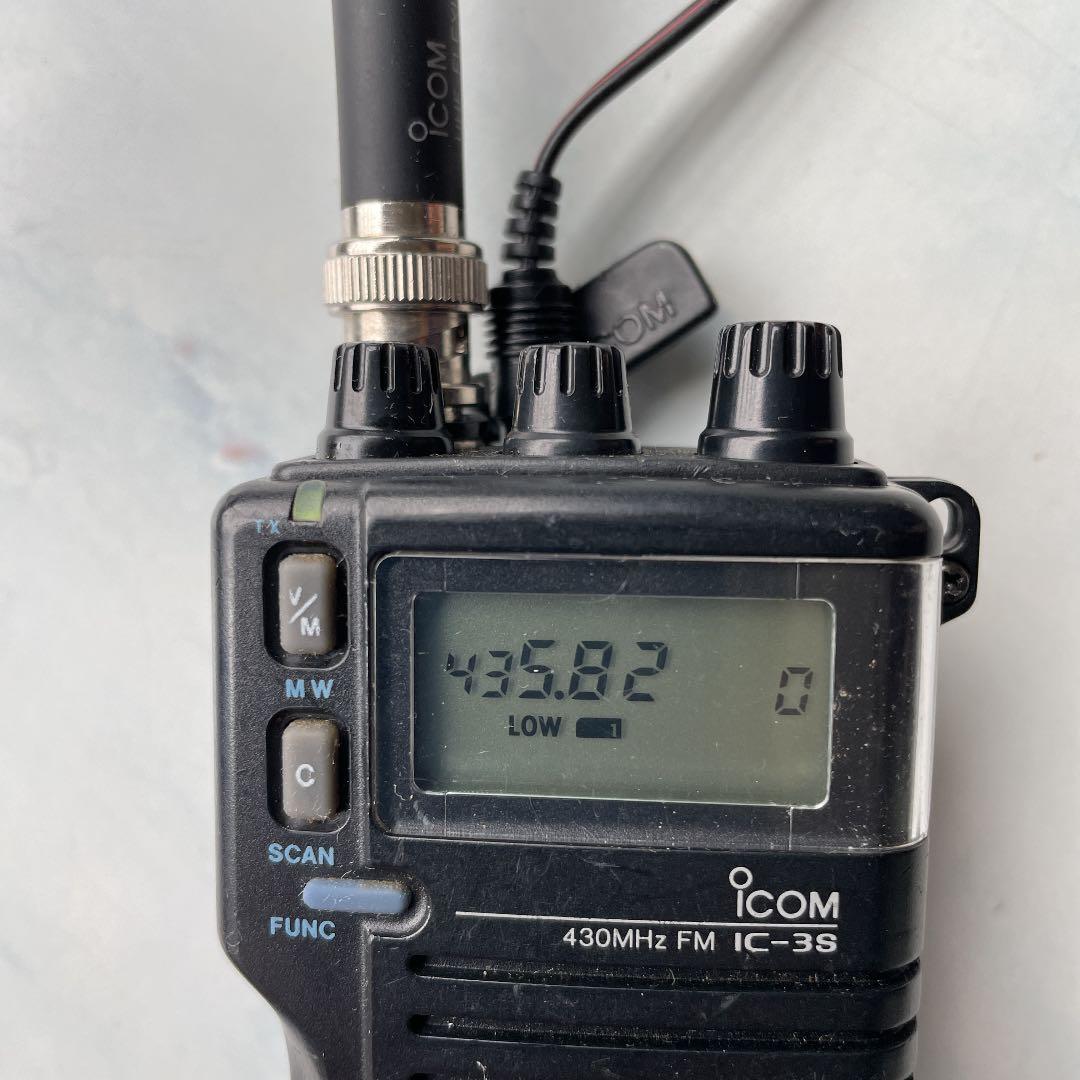 ICOMハンディ　無線機　ＩC-3S 2台　ジャンク品