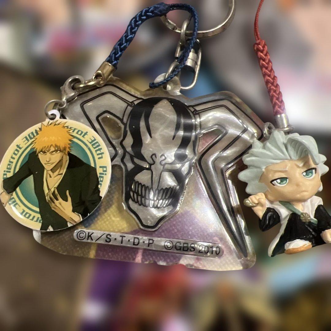 BLEACH 缶バッジ キーホルダー ピン