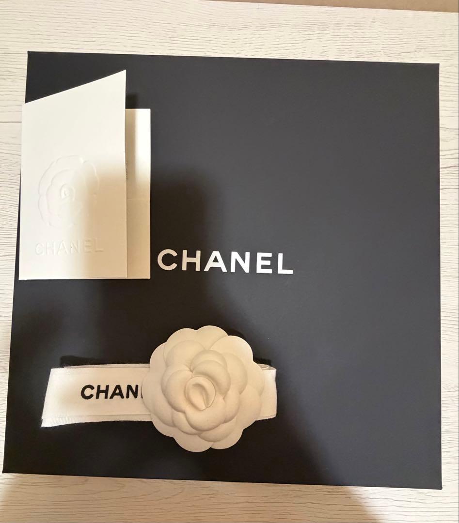 CHANEL ニット帽　定価以下