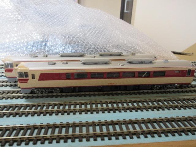 キハ82系 4両セット HOゲージ　(金属製 / カツミ製）