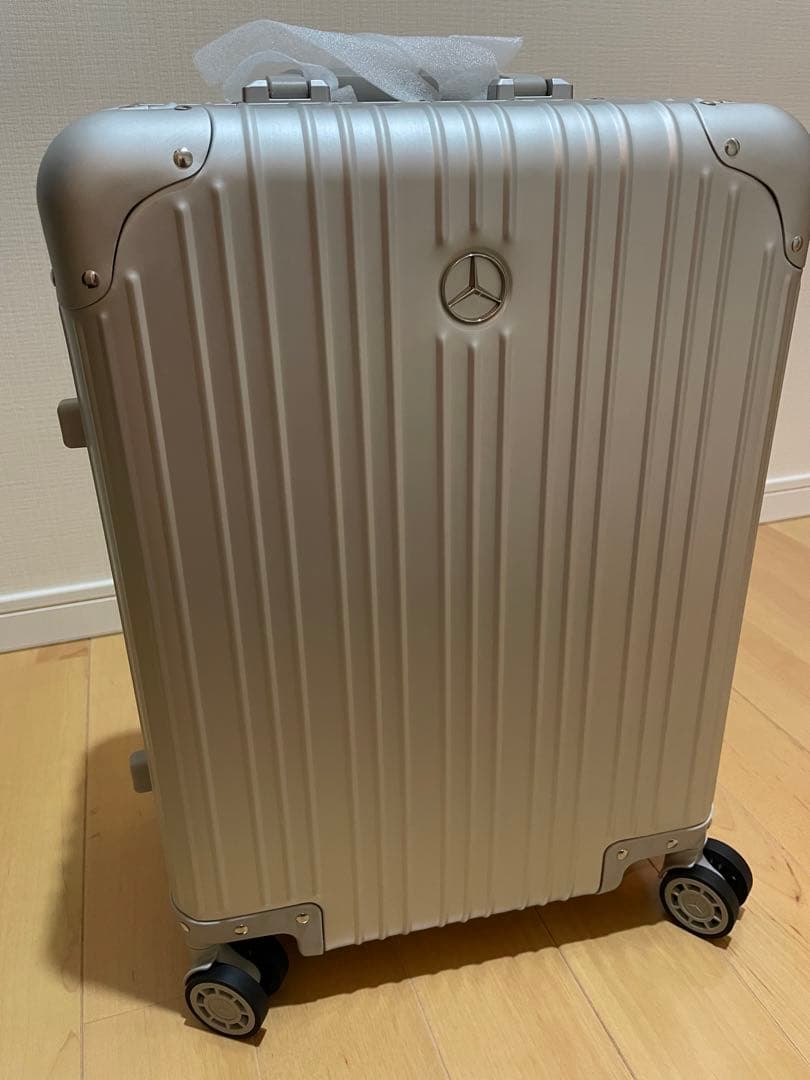 Mercedes Benz メルセデスベンツ アルミスーツケース　32Ｌ