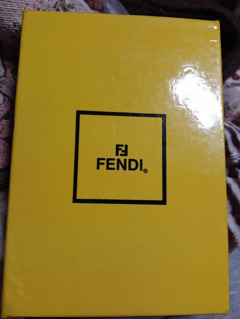 FENDI 三つ折り財布 ブラウン