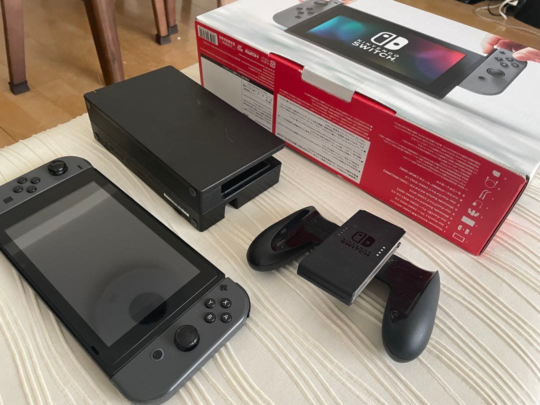 Nintendo Switch 本体一式　箱有り